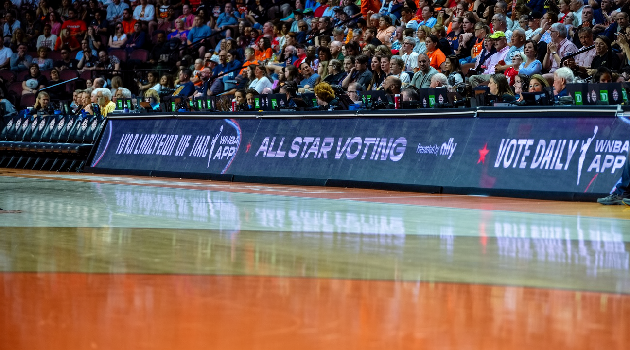 918博天堂 - WNBA 全明星选秀花絮：Weatherspoon 与 Cooper 选边，Bueckers 与 Clark 成焦点 - 918博天堂
